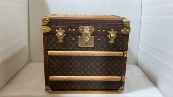 Draw-bar box