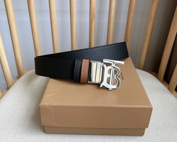 Burberry-Belts