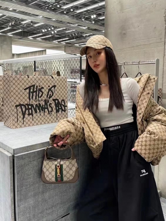 Balenciaga-7 Balenciaga-7