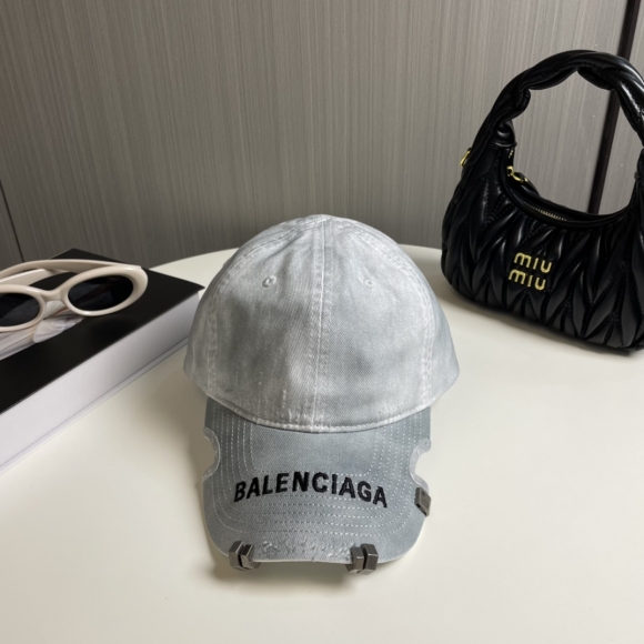 Balenciaga-7