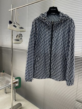 Leisure suit Leisure suit