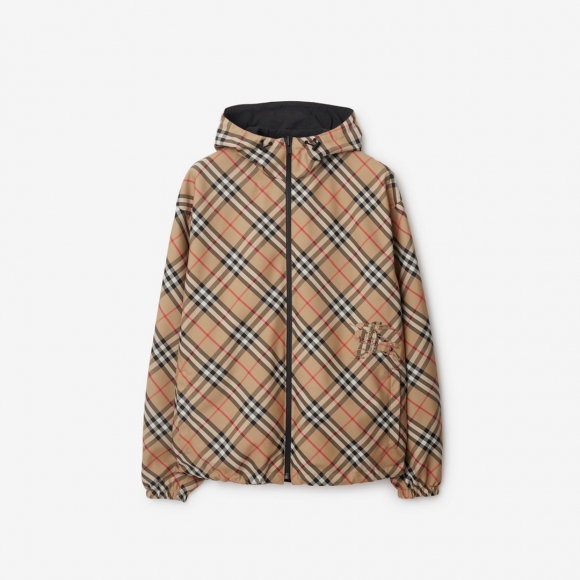 Hoodies & Sweatshirts