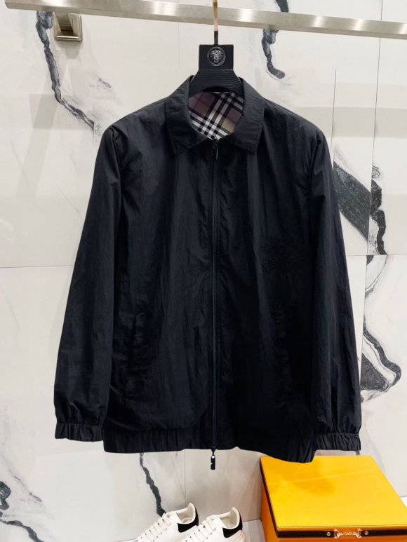 Hoodies & Sweatshirts Hoodies & Sweatshirts