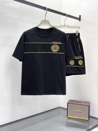 Leisure suit Leisure suit