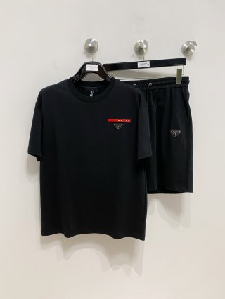 Leisure suit Leisure suit