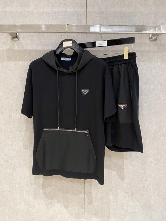 Leisure suit Leisure suit