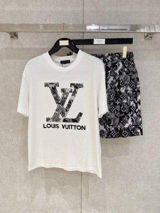 Leisure suit Leisure suit