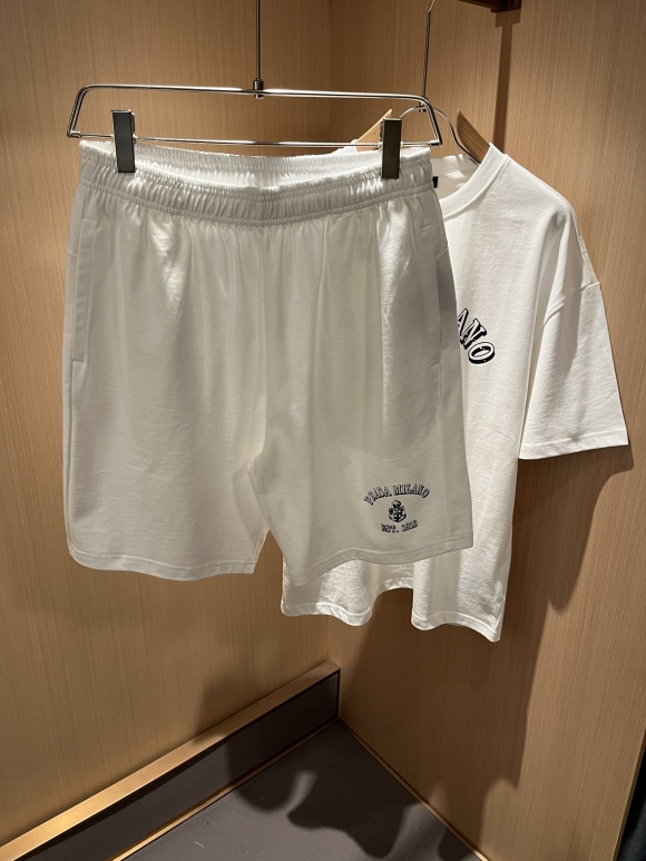 Leisure suit Leisure suit