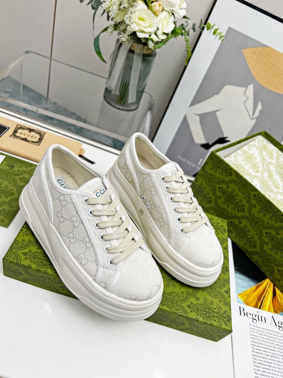 Womens shoes collection