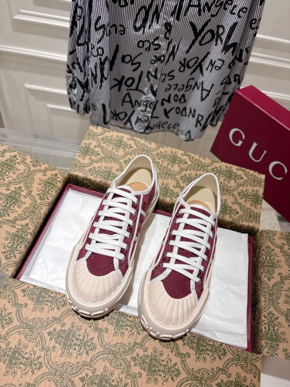 GucciShoes