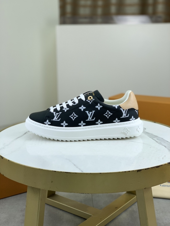 LVShoes