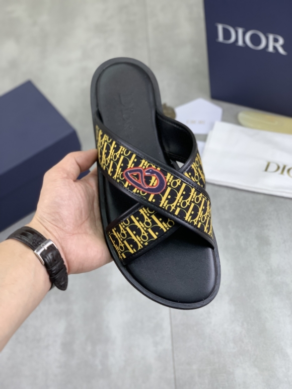 Slippers