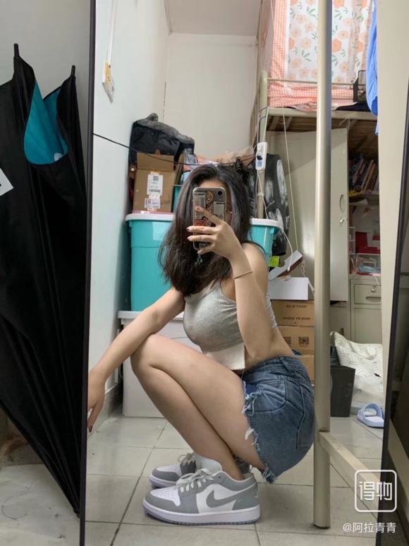 AirJordan1LowSHOES
