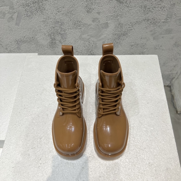 BVSHOES