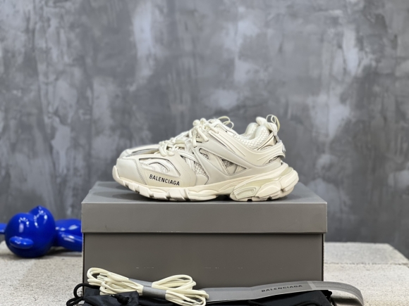 BalenciagaSHOES