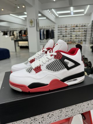 AirJordan4SHOES
