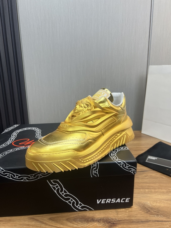 VersaceSHOES