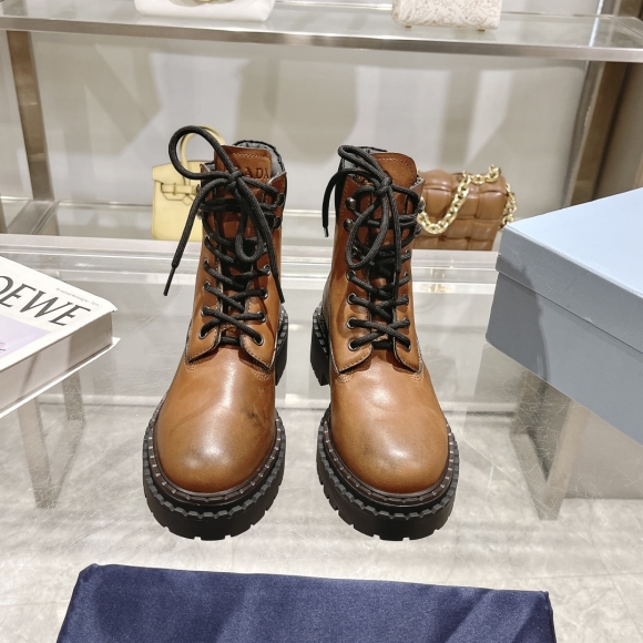 Womens shoes collection