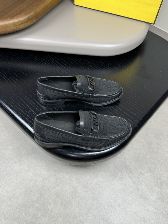 FendiSHOES
