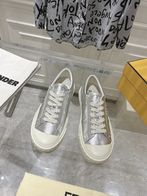 FendiSHOES
