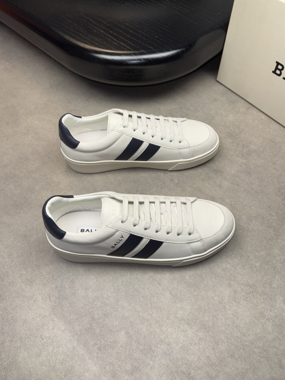 BallySHOES
