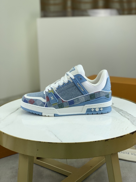LVShoes