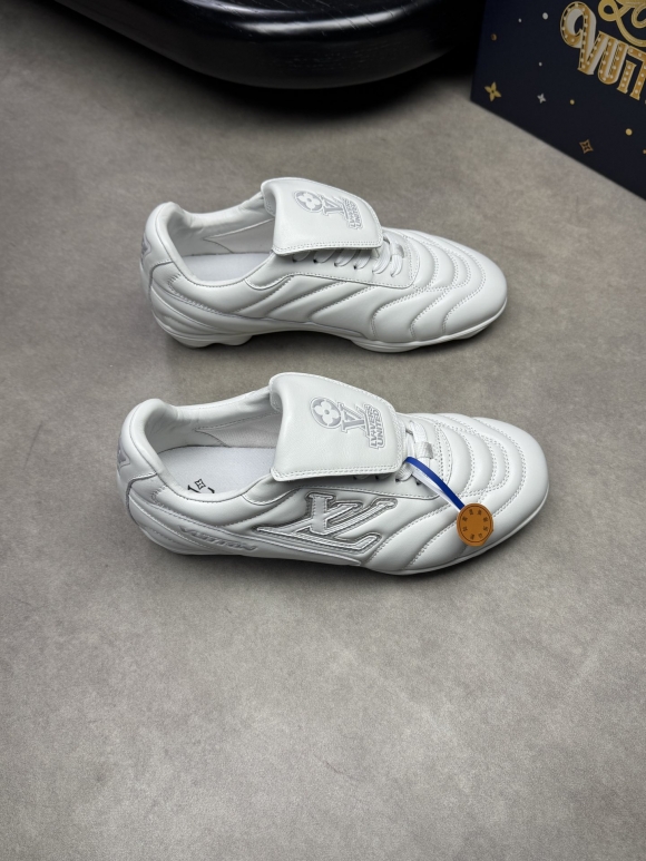 LVShoes