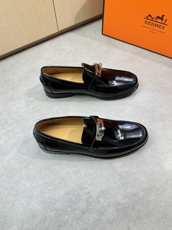 HERMESShoes