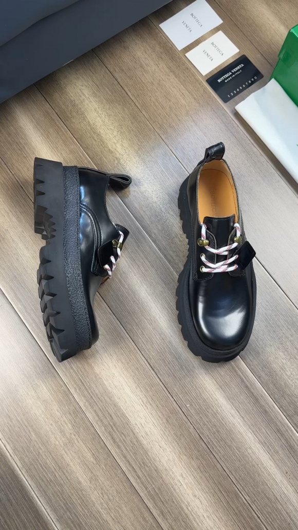 BVSHOES