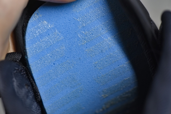 AirJordan1MidSHOES