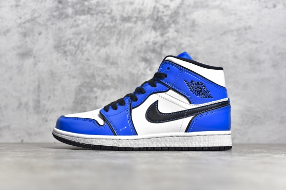 AirJordan1MidSHOES