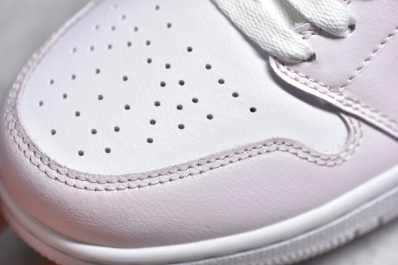 AirJordan1MidSHOES
