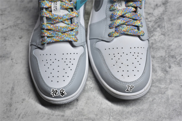 AirJordan1LowSHOES