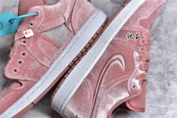 AirJordan1LowSHOES