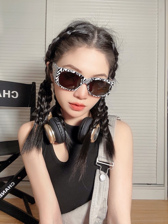 Celine-5