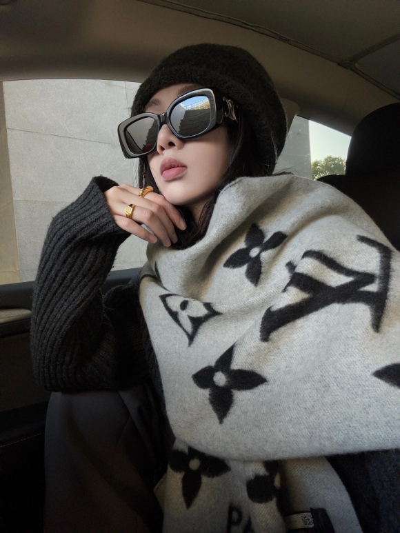 Celine-5