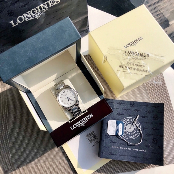 LONGINES