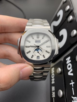 PATEK PHILIPPE