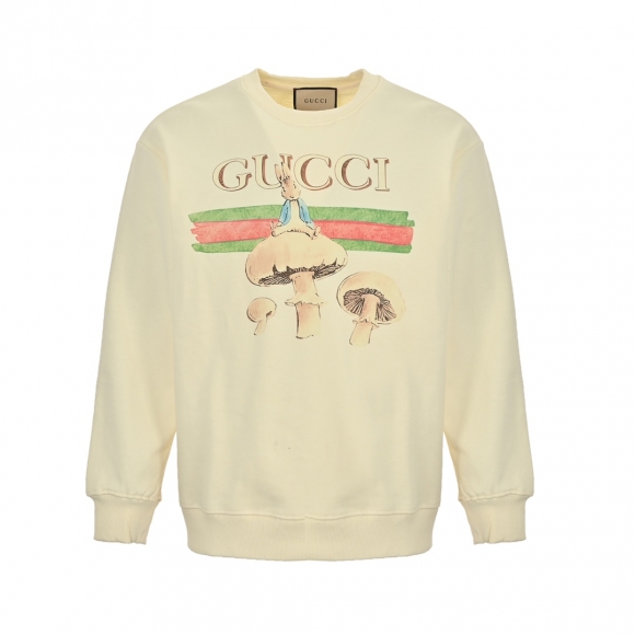Hoodies & Sweatshirts