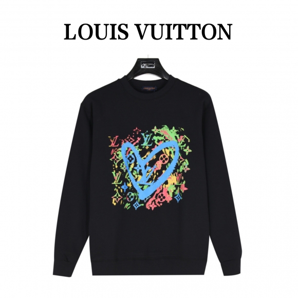 Hoodies & Sweatshirts