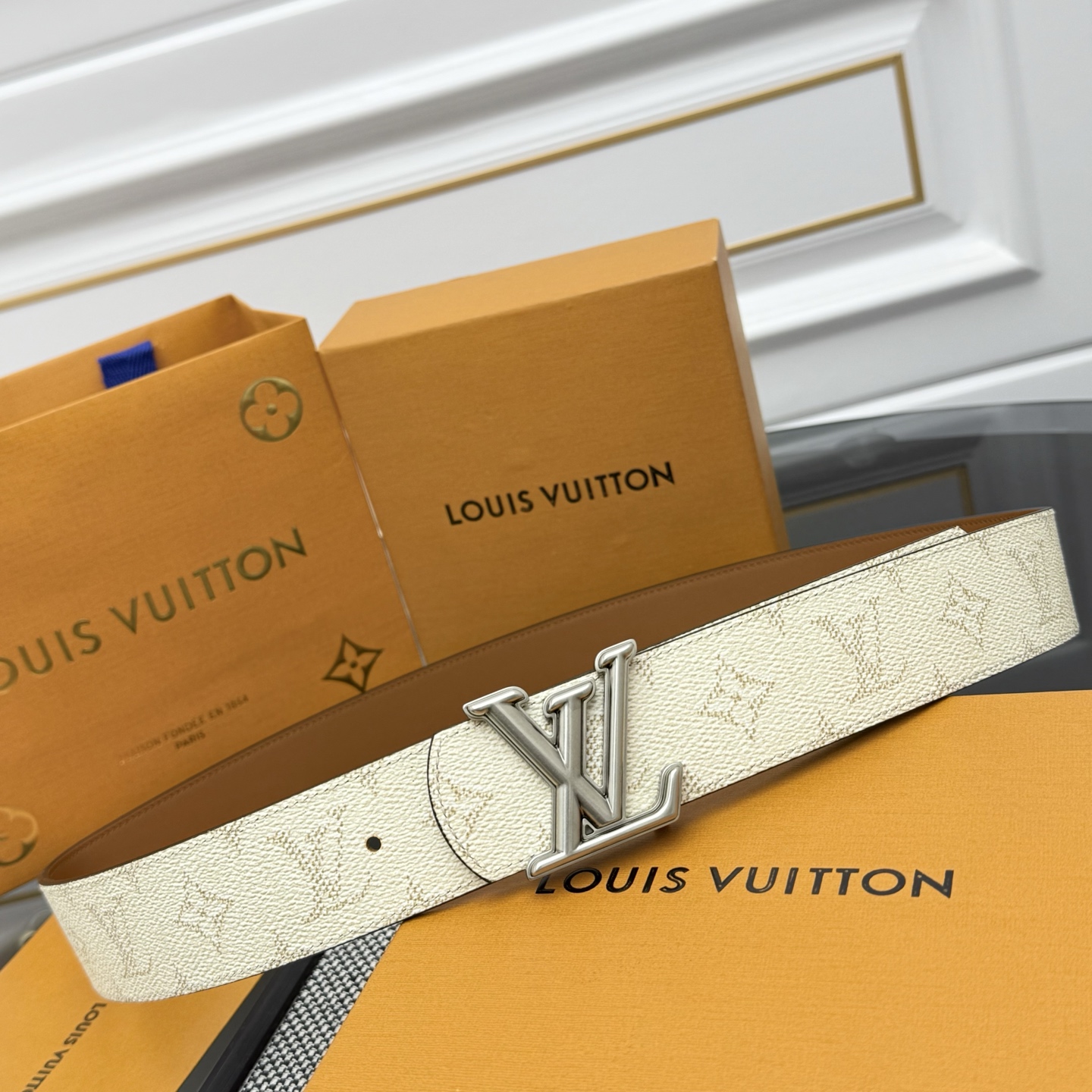 LV-Belts
