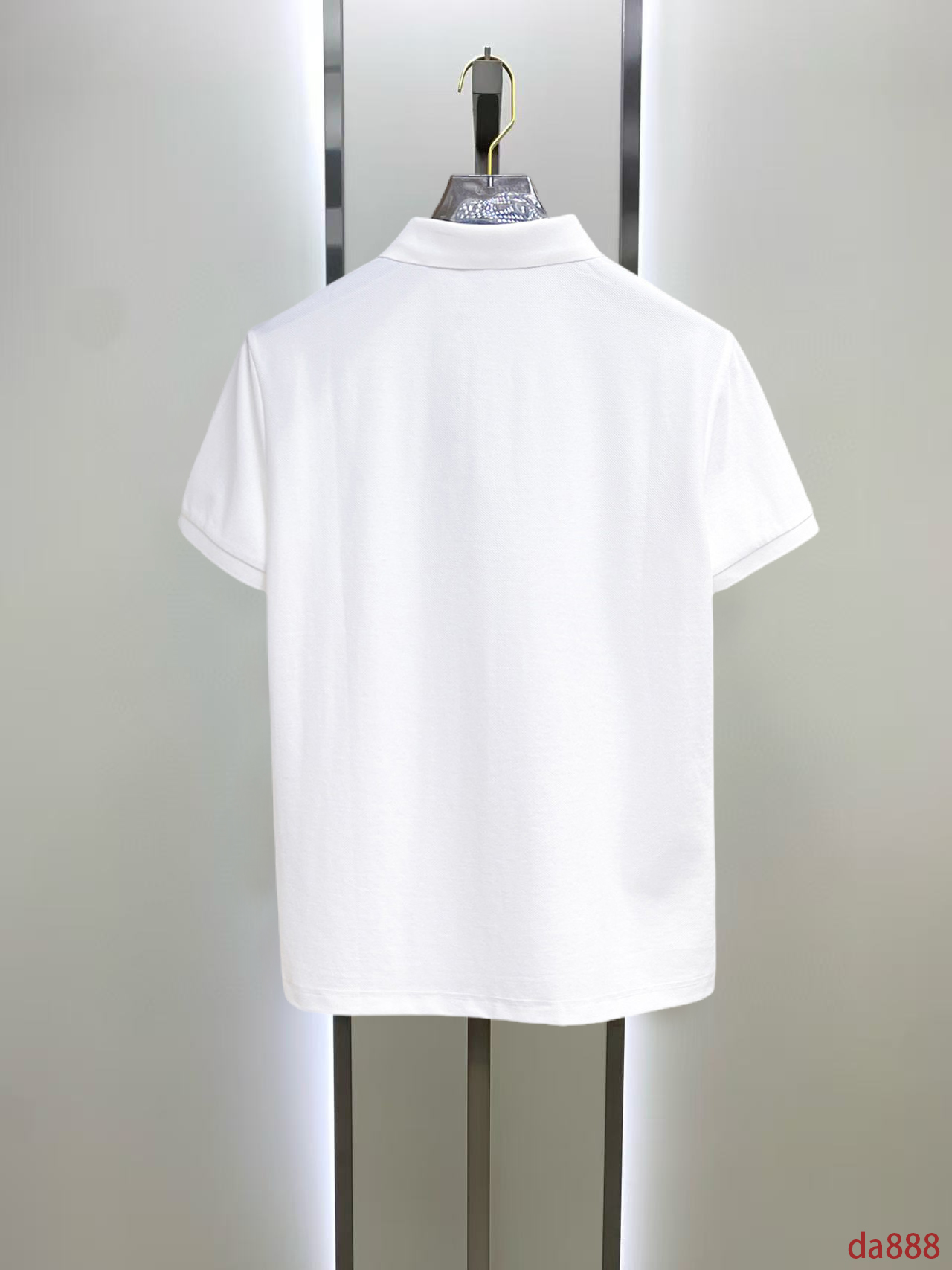 Polos