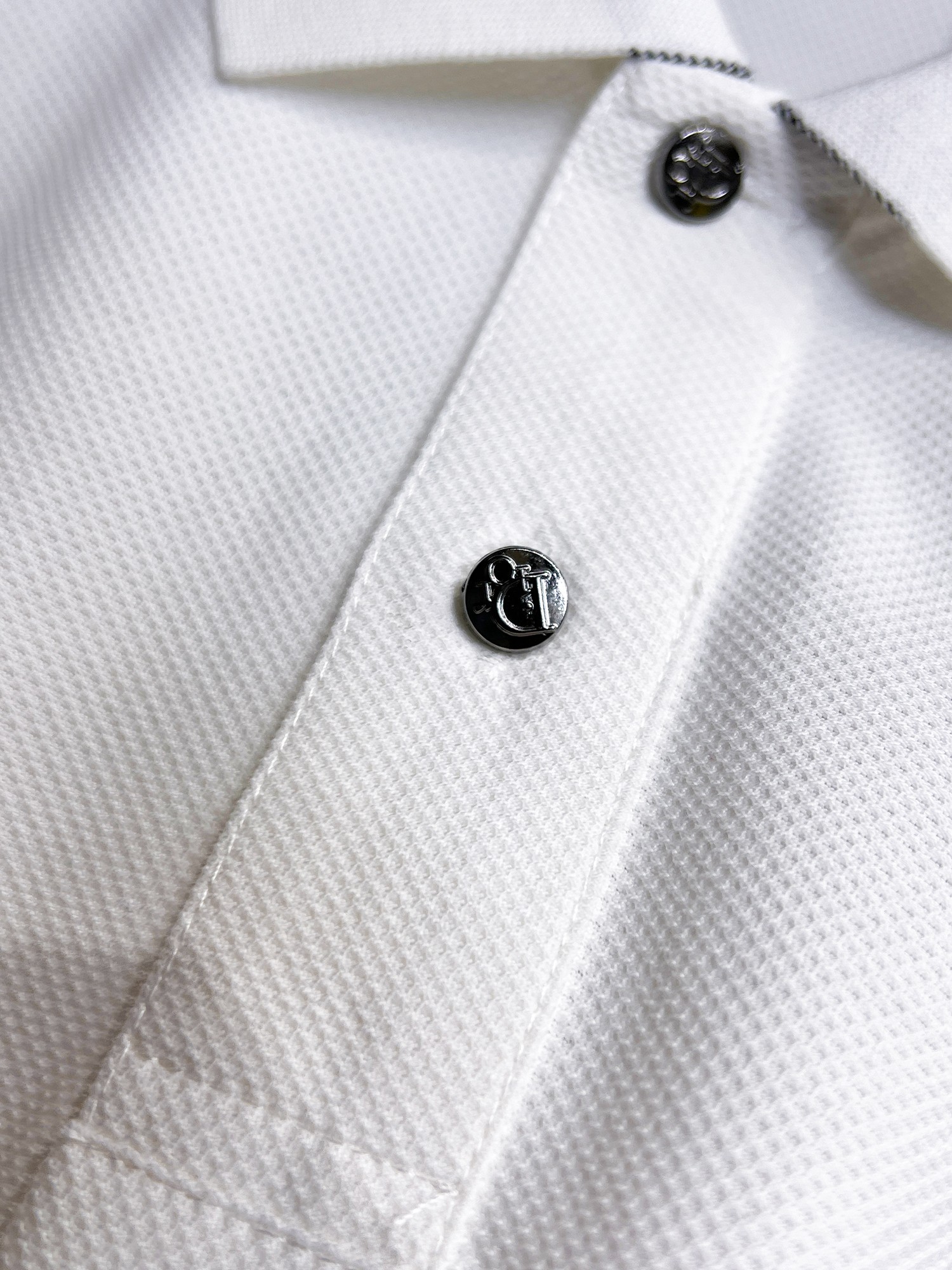 Polos