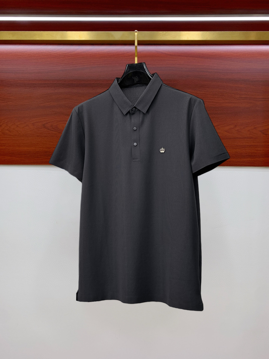 Polos