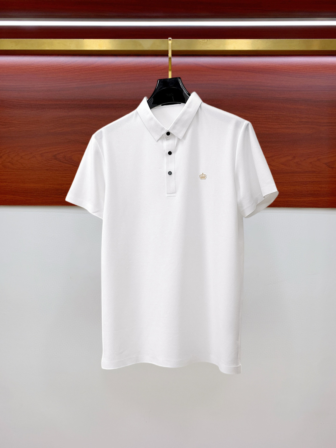 Polos