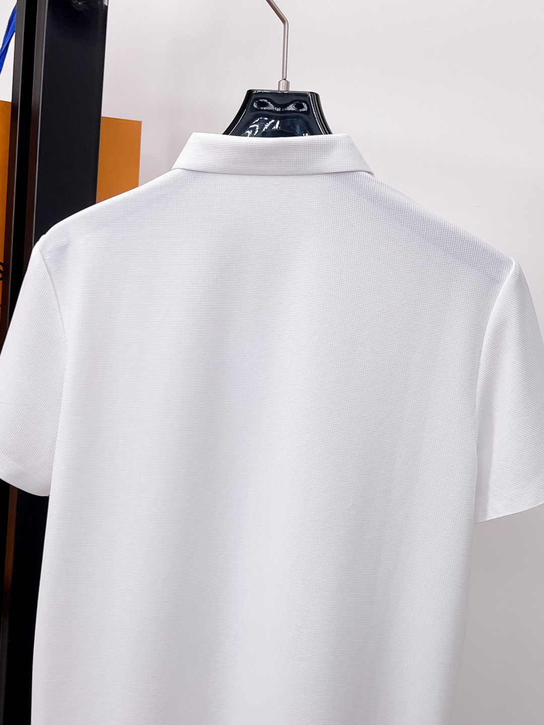 Polos