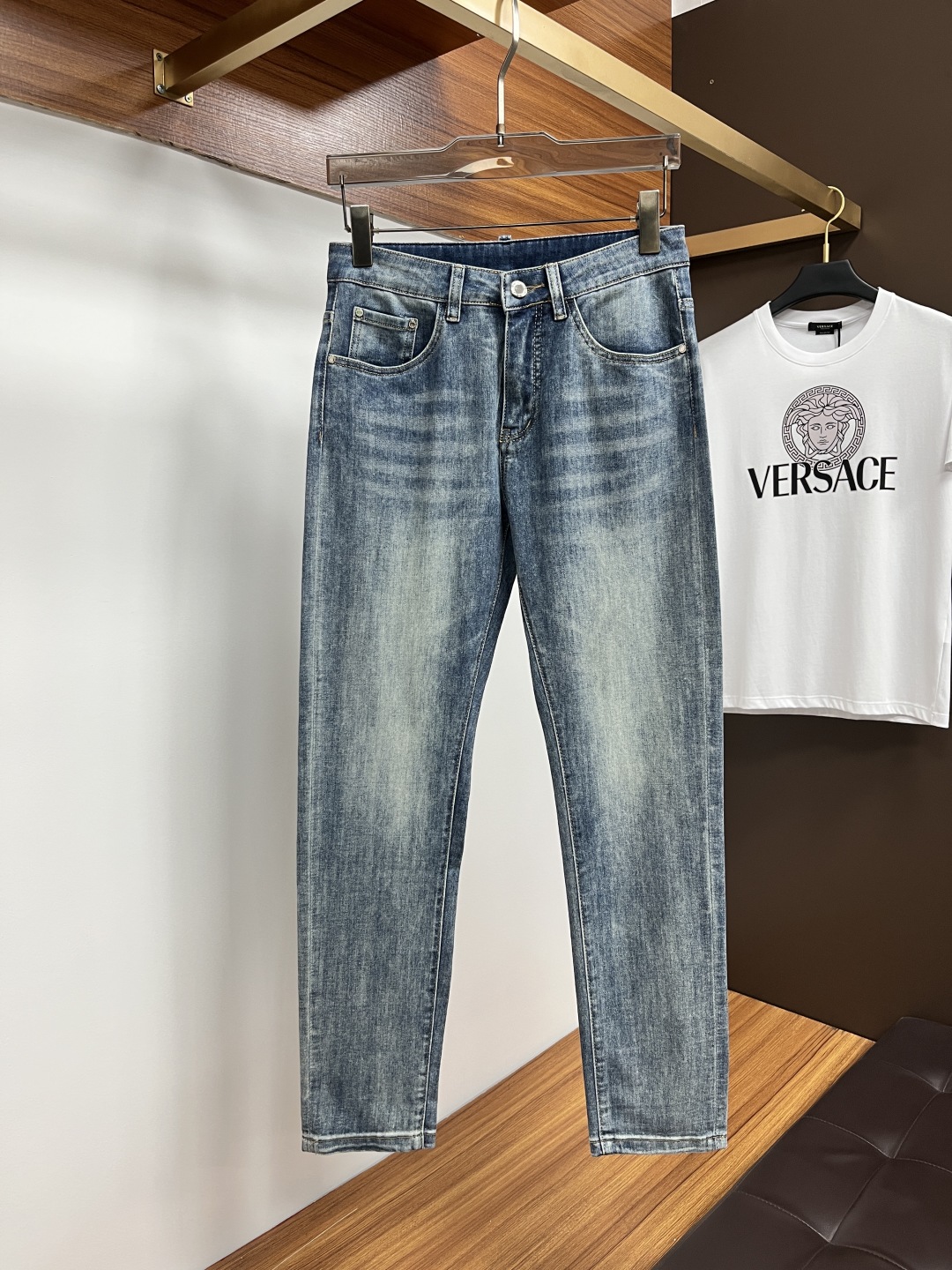 jeans