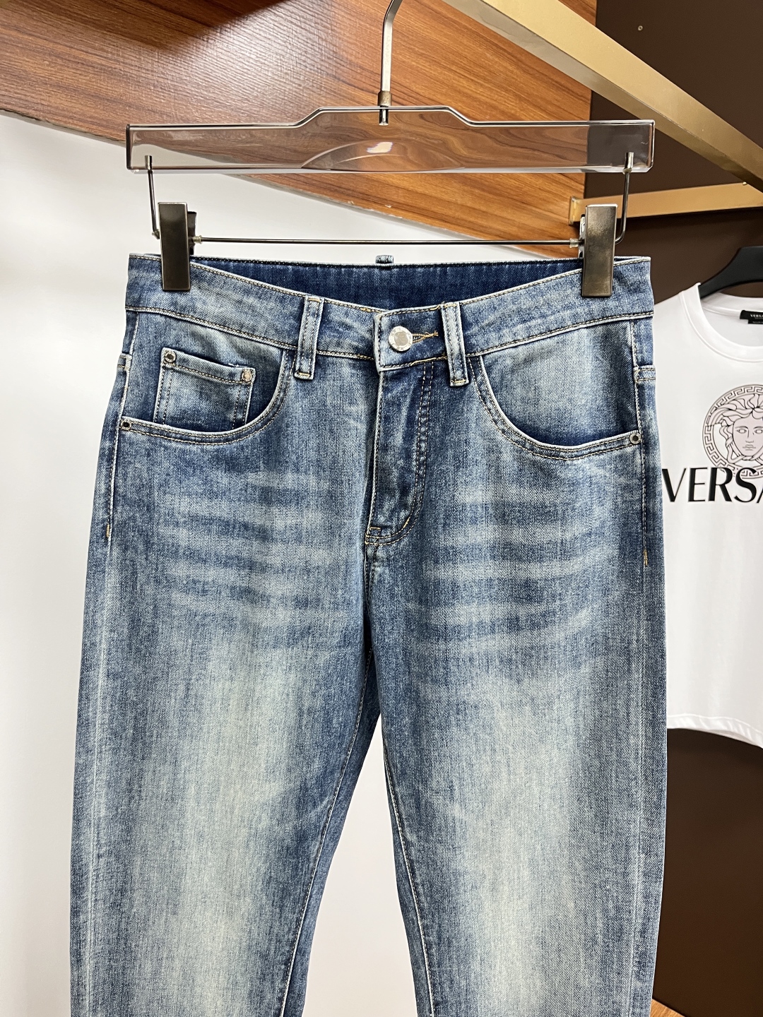 jeans