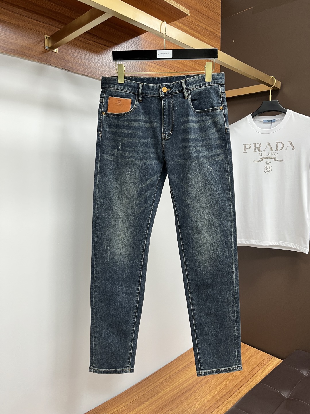 jeans