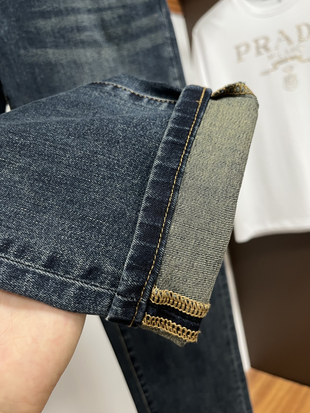 jeans